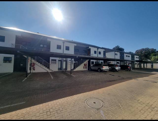 2 BEDROOM APARTMENT FOR SALE IN RYNFIELD